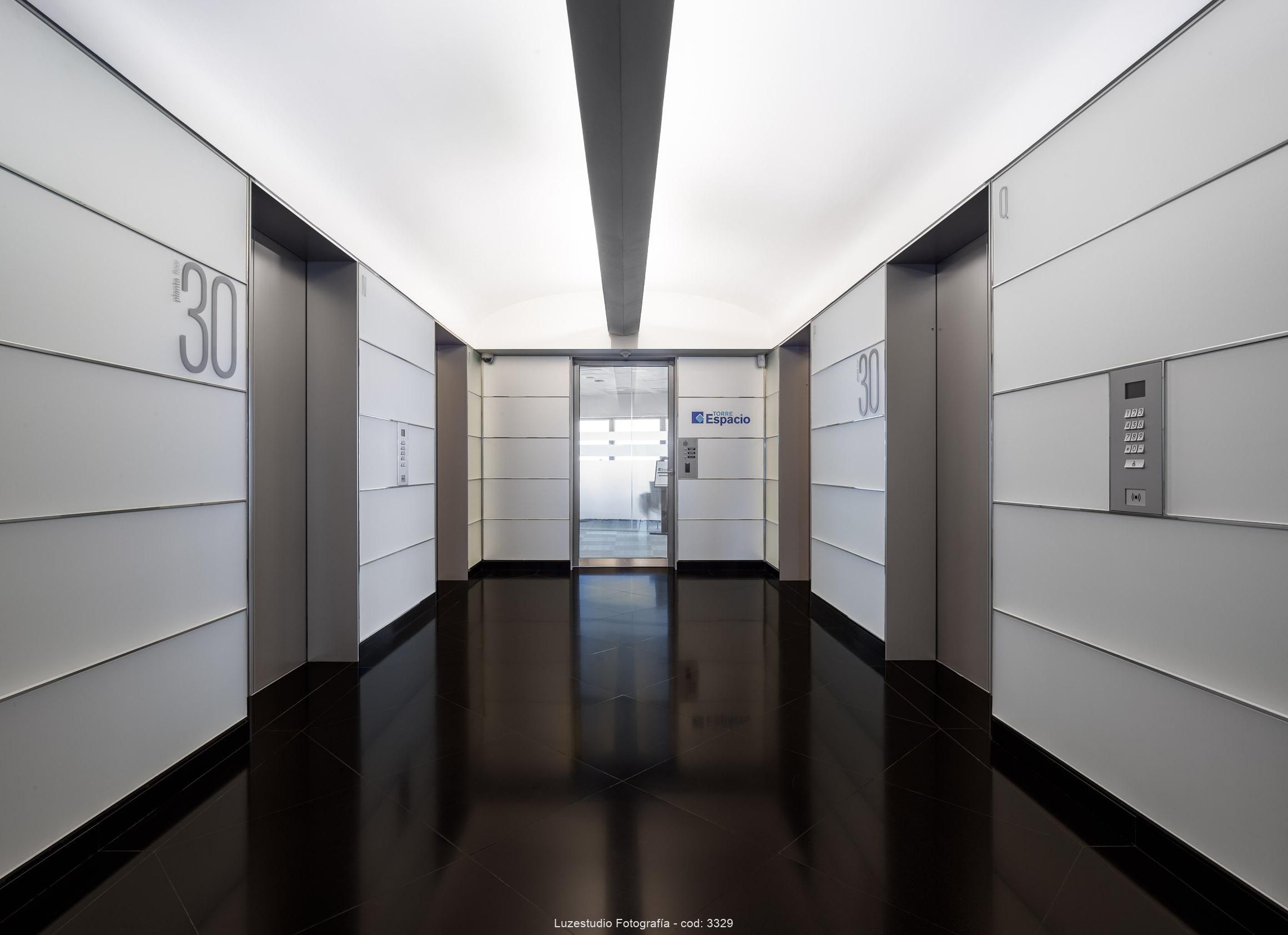 fotografía de arquitectura interior clinica dental torre espacio madrid