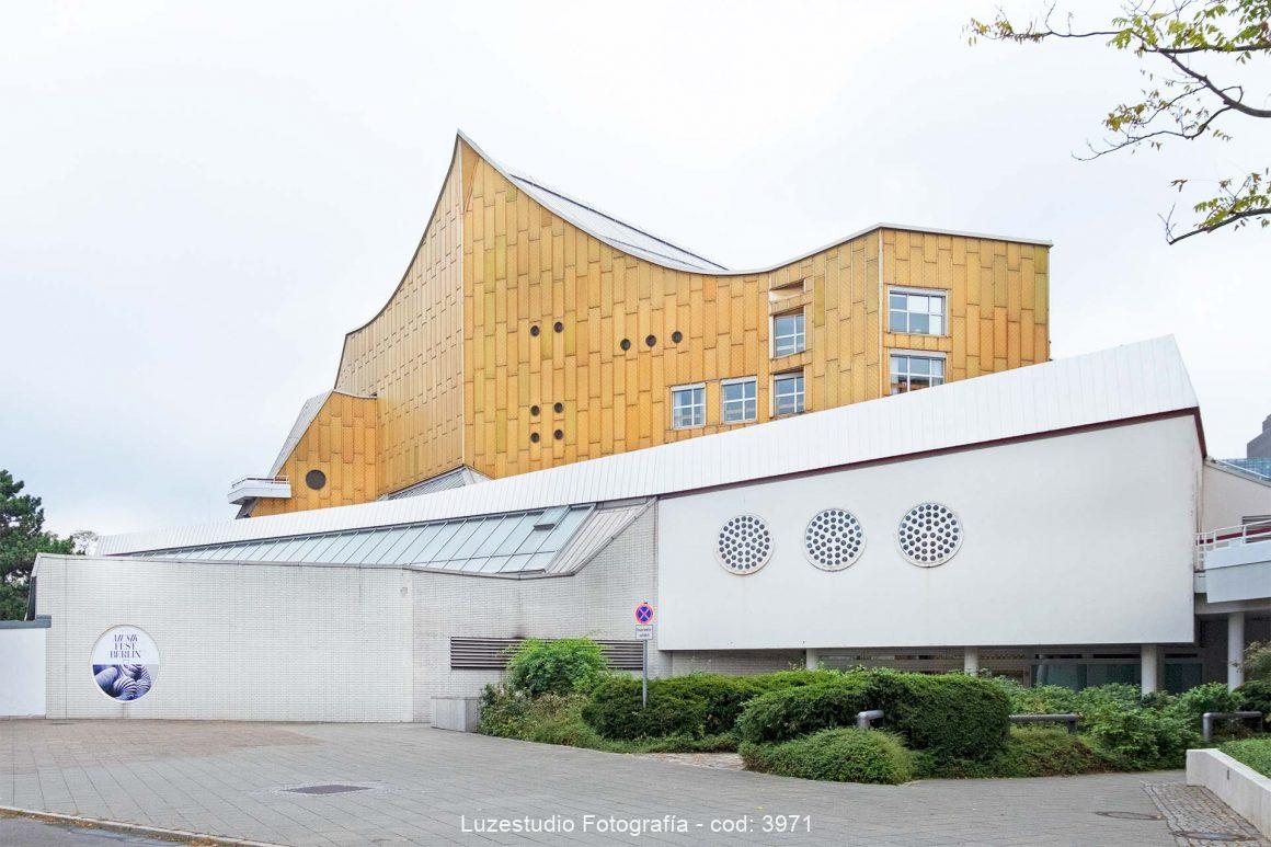 fachada edificio filarmónica de berlin arquitecura hans scharoun