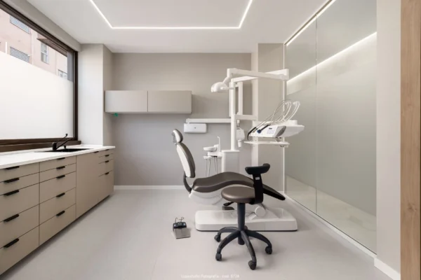 reforma del interior de gabinete en clínica dental de rivas